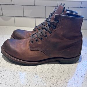 Red Wing Men’s 4579 Heritage Boot 6”- 11
